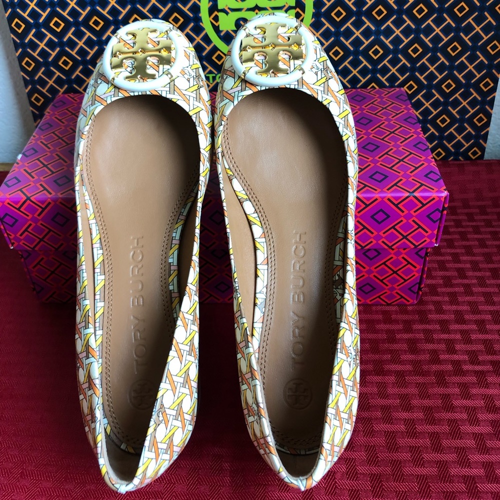 Tory Burch Multi Logo Cap Toe Ballet s.7